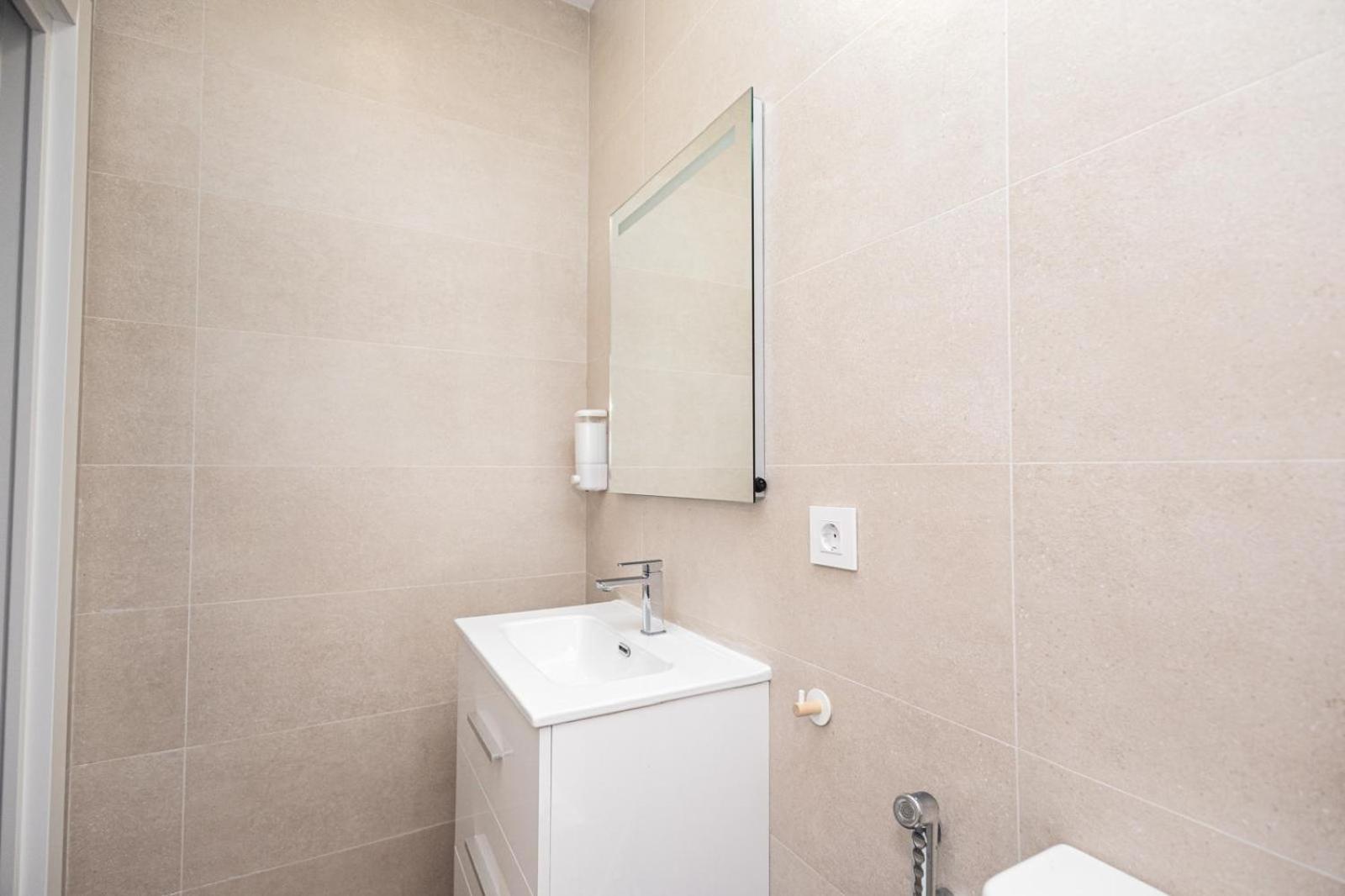 Ra Apartamentos Sevilla Alicante Luaran gambar