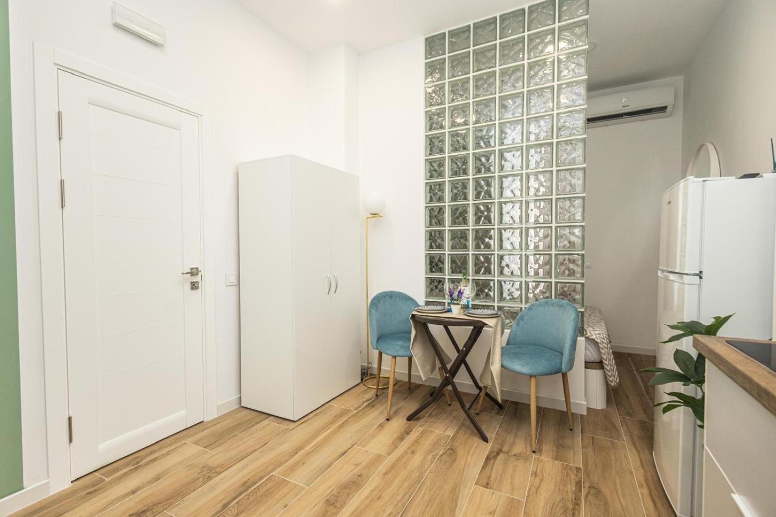Ra Apartamentos Sevilla Alicante Luaran gambar