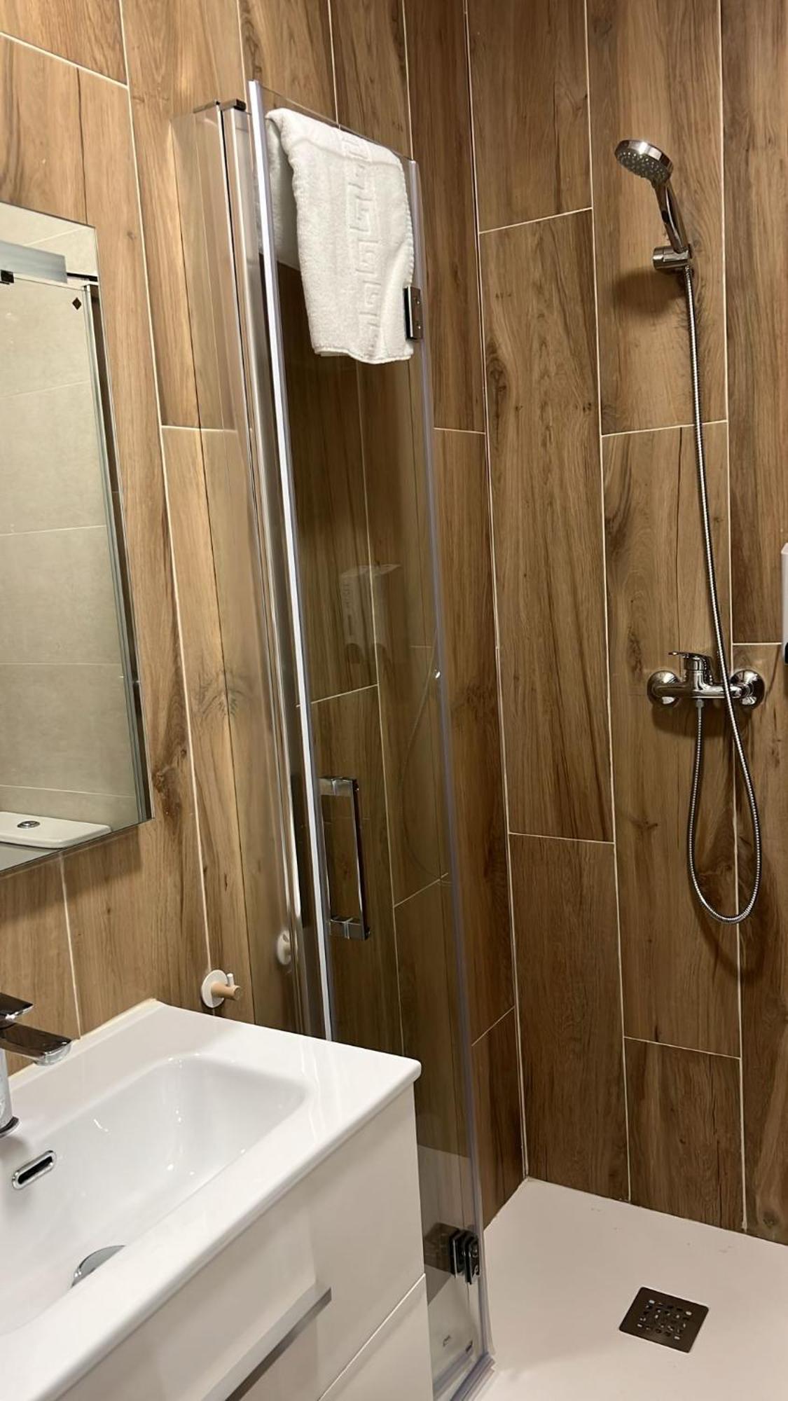 Ra Apartamentos Sevilla Alicante Luaran gambar